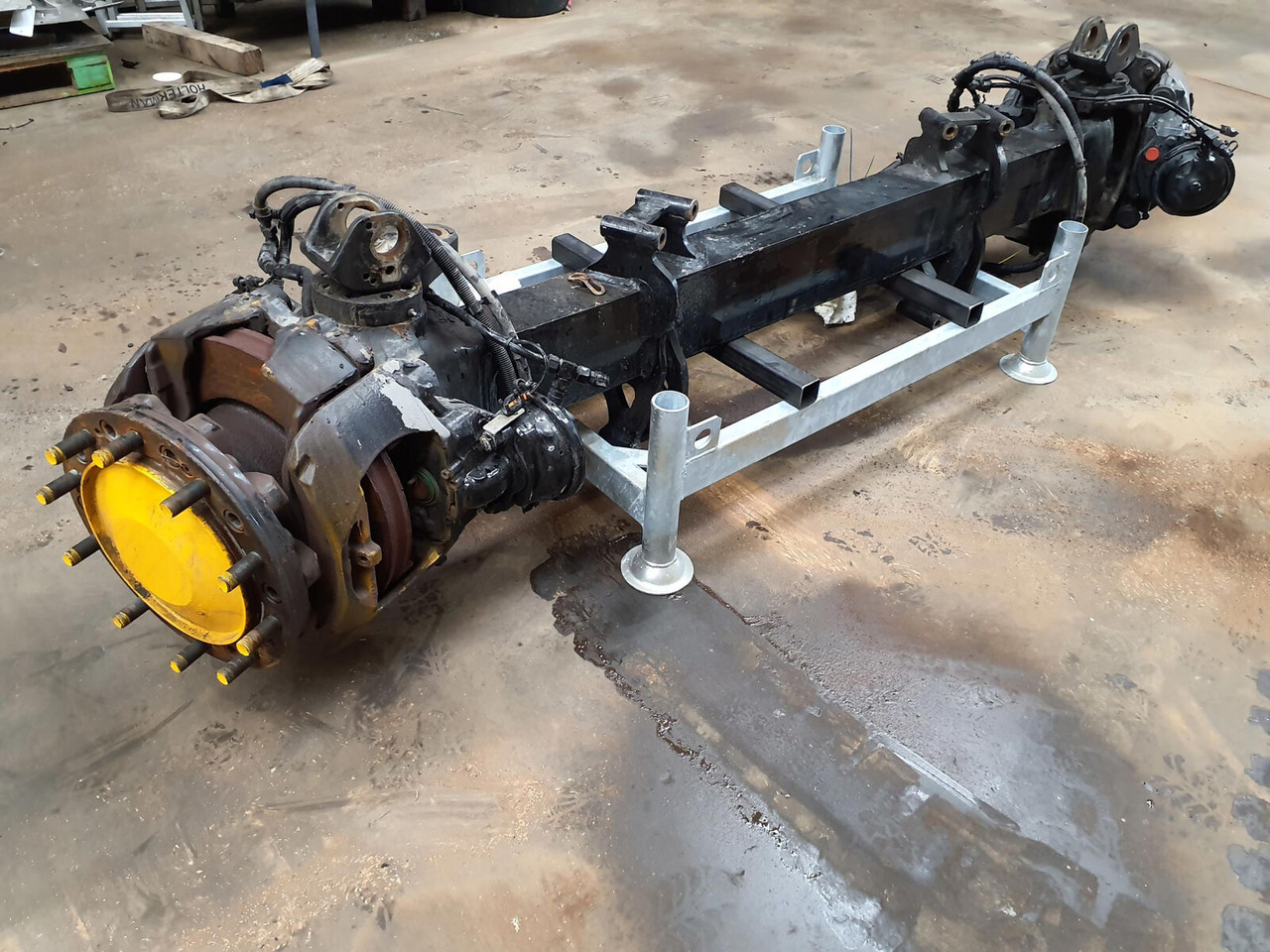 Liebherr LTM 1750-9.1 axle 1 - Most i części do Dźwigów samojezdnych: zdjęcie 1 Liebherr LTM 1750-9.1 axle 1 - Most i części do Dźwigów samojezdnych: zdjęcie 1