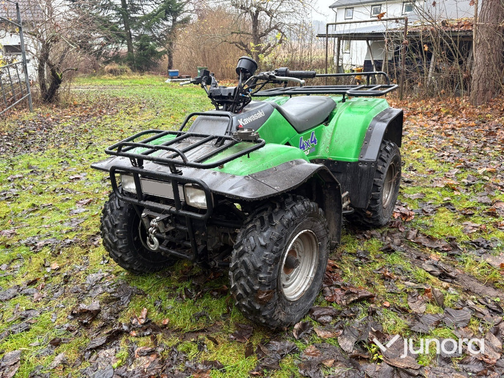 Fyrhjuling - Kawasaki KLF 300 C - Quad: zdjęcie 1 Fyrhjuling - Kawasaki KLF 300 C - Quad: zdjęcie 1