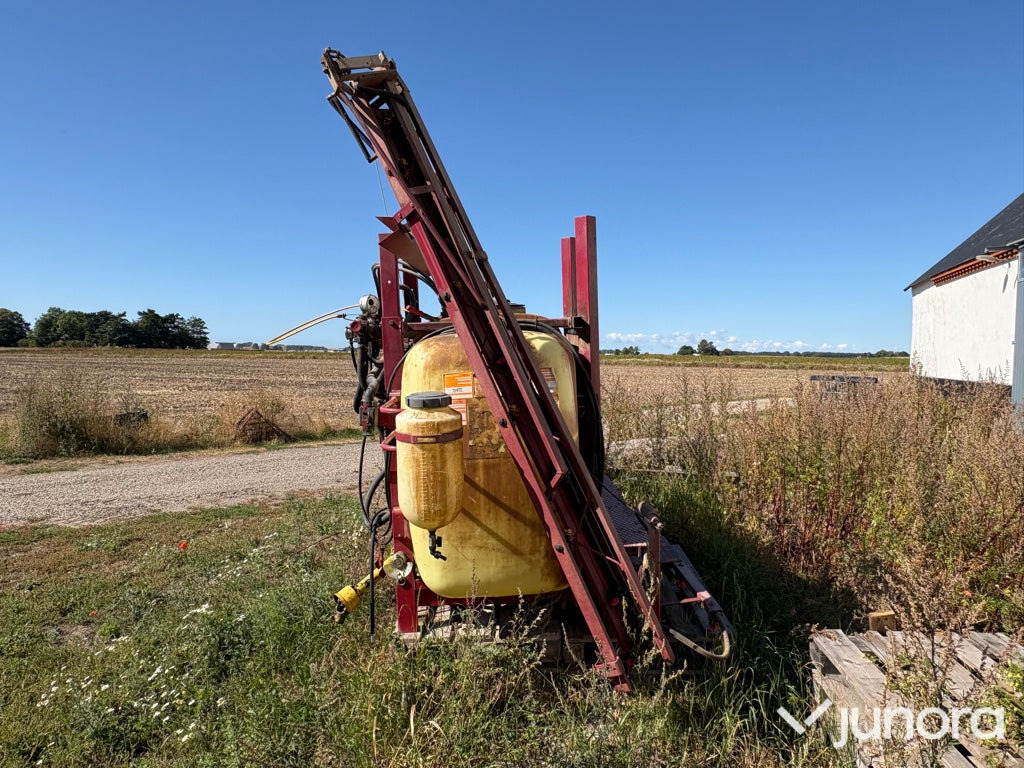 Växtspruta - Hardi, 1000L, 12M - Opryskiwacz zawieszany: zdjęcie 3 Växtspruta - Hardi, 1000L, 12M - Opryskiwacz zawieszany: zdjęcie 3