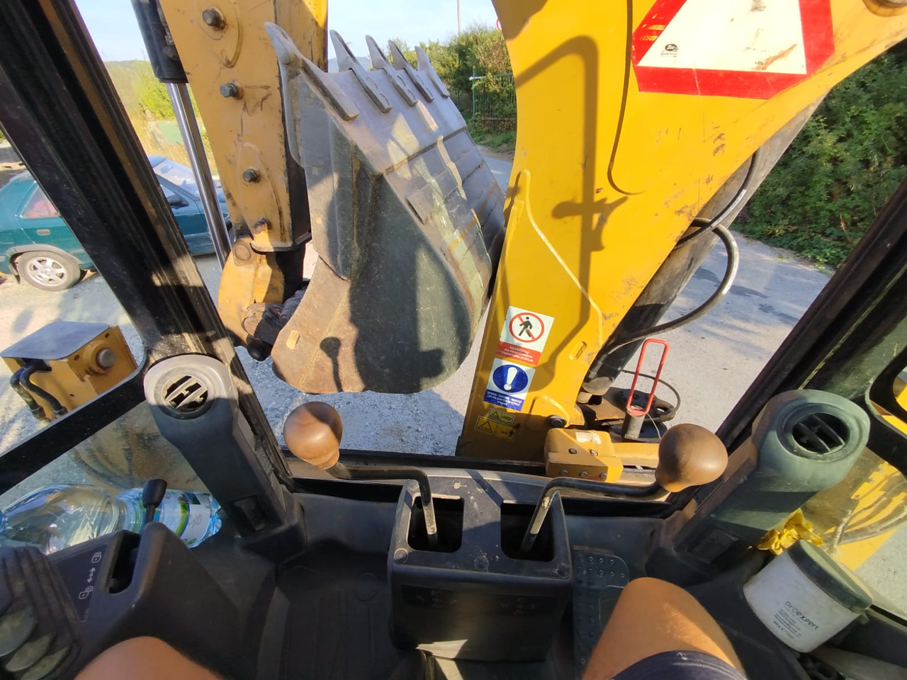 CATERPILLAR 472F2 - Koparko-ładowarka: zdjęcie 3 CATERPILLAR 472F2 - Koparko-ładowarka: zdjęcie 3