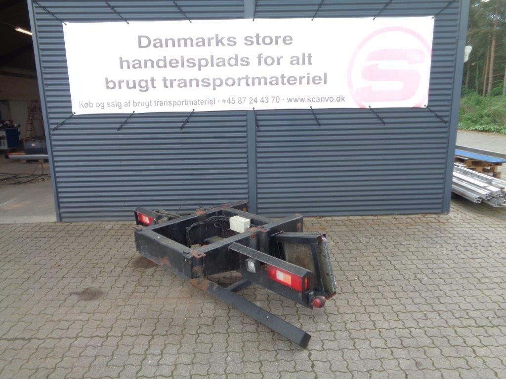 HMF 14,2 T-M Kran konsol med træktravers - Nadwozie i zewnętrzne elementy do Samochodów ciężarowych: zdjęcie 1 HMF 14,2 T-M Kran konsol med træktravers - Nadwozie i zewnętrzne elementy do Samochodów ciężarowych: zdjęcie 1