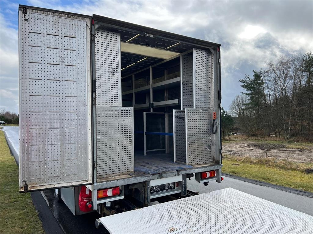 Samochód ciężarowy furgon Mercedes-Benz Antos 1824 LnR: zdjęcie 8 Samochód ciężarowy furgon Mercedes-Benz Antos 1824 LnR: zdjęcie 8