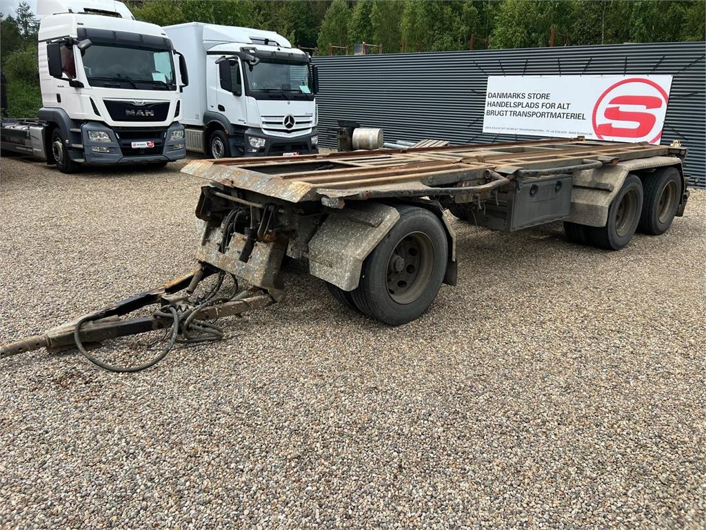 Przyczepa do hakowca/ Bramowca Nopa 6,5 - 7,0 mtr container - 3 vejs tip: zdjęcie 8 Przyczepa do hakowca/ Bramowca Nopa 6,5 - 7,0 mtr container - 3 vejs tip: zdjęcie 8