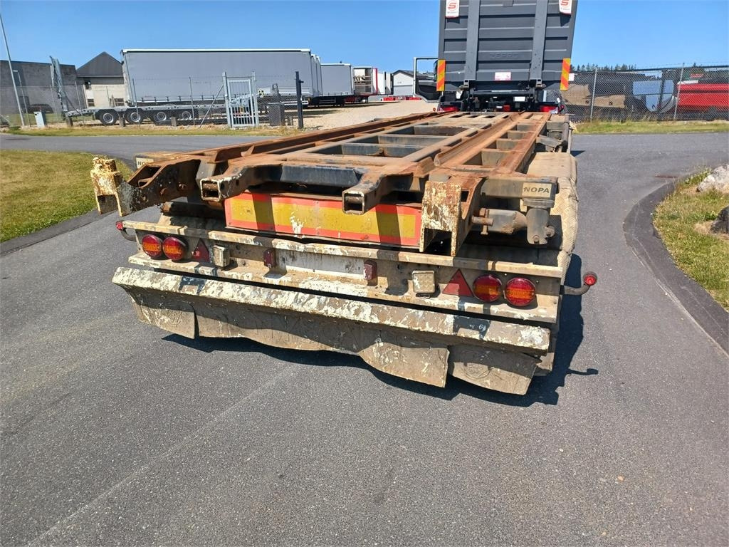 Przyczepa do hakowca/ Bramowca Nopa 6,5 - 7,0 mtr container - 3 vejs tip: zdjęcie 9 Przyczepa do hakowca/ Bramowca Nopa 6,5 - 7,0 mtr container - 3 vejs tip: zdjęcie 9