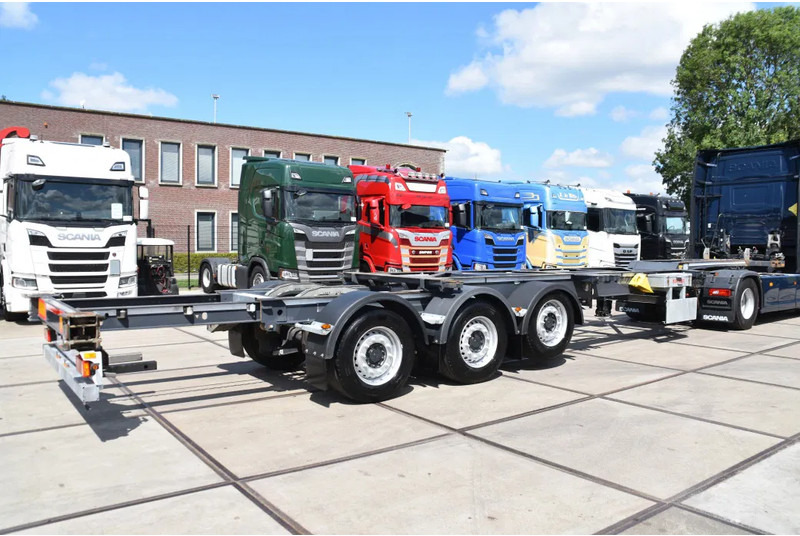 Renders HASTRAILER FCC - ALL CONNECTIONS - LIFT AXLE - 2 x EXTENDABLE - SAF AXLES - DISC BRAKES - EXCELLENT CONDITION - - Naczepa kontenerowiec/ System wymienny: zdjęcie 3 Renders HASTRAILER FCC - ALL CONNECTIONS - LIFT AXLE - 2 x EXTENDABLE - SAF AXLES - DISC BRAKES - EXCELLENT CONDITION - - Naczepa kontenerowiec/ System wymienny: zdjęcie 3