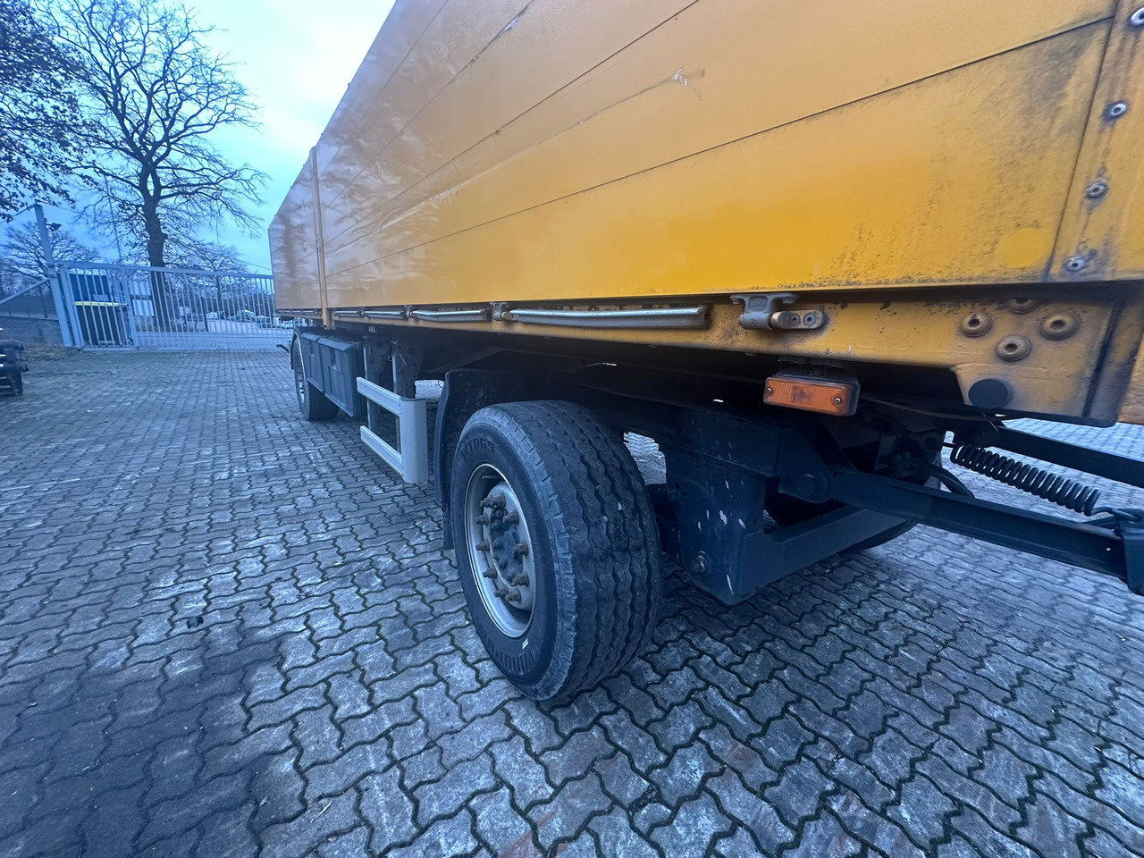 IVECO STRALIS 420 truck open box with TEREX loading crane 290.2E-A3 - Samochód ciężarowy skrzyniowy/ Platforma, Samochod ciężarowy z HDS: zdjęcie 5 IVECO STRALIS 420 truck open box with TEREX loading crane 290.2E-A3 - Samochód ciężarowy skrzyniowy/ Platforma, Samochod ciężarowy z HDS: zdjęcie 5