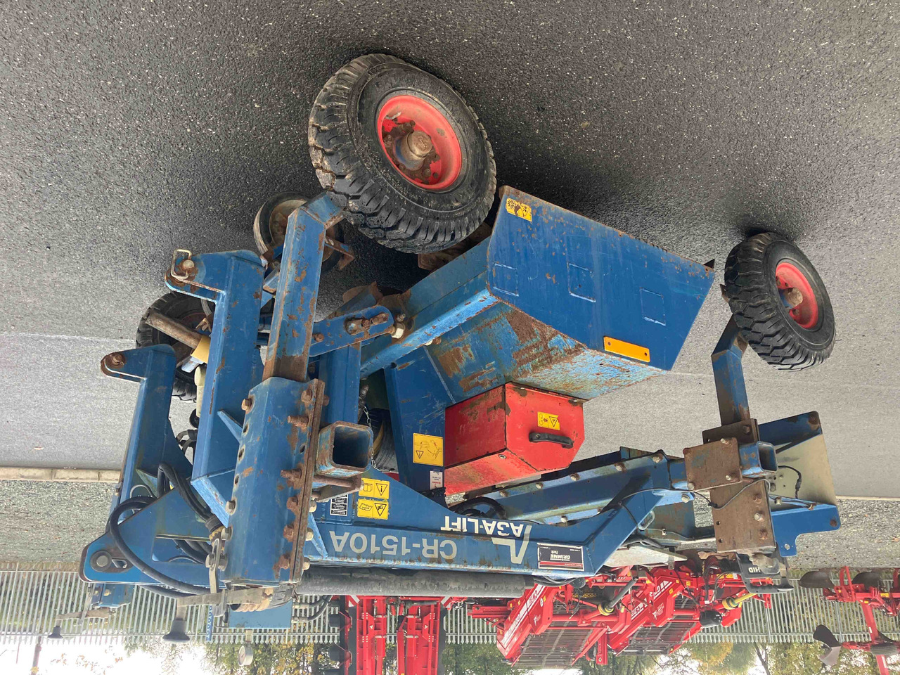 ASA-Lift CR-1510A - Kombajn do zbioru winogron: zdjęcie 1 ASA-Lift CR-1510A - Kombajn do zbioru winogron: zdjęcie 1