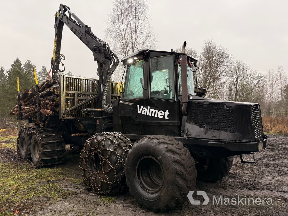 Skotare Valmet 890.1 - Forwarder: zdjęcie 3 Skotare Valmet 890.1 - Forwarder: zdjęcie 3
