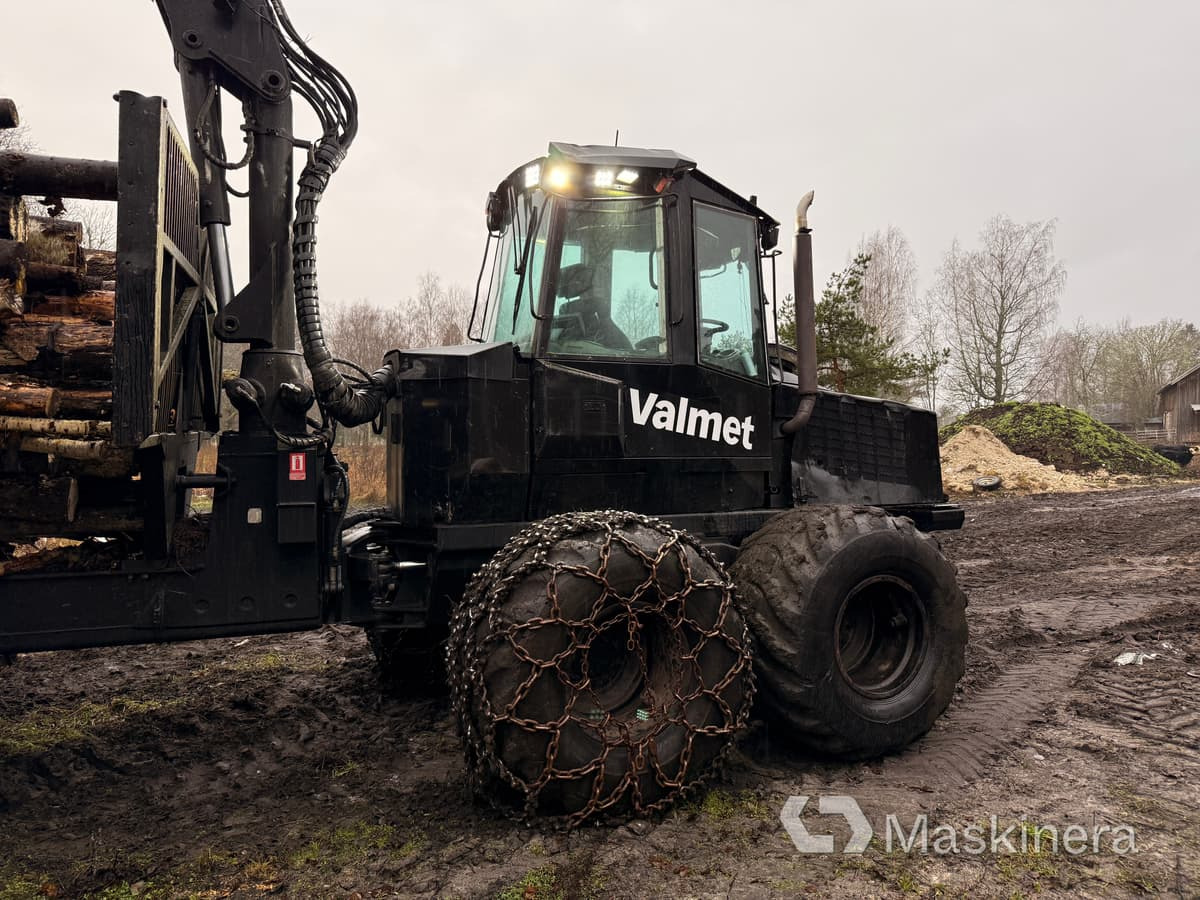 Skotare Valmet 890.1 - Forwarder: zdjęcie 5 Skotare Valmet 890.1 - Forwarder: zdjęcie 5