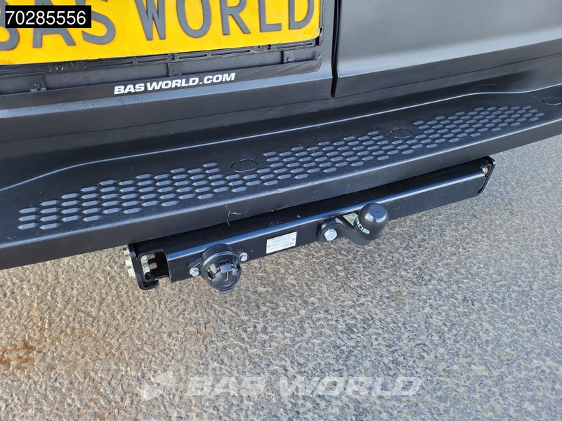 Furgon Iveco Daily 35S18 3.0L Automaat 180PK L2H2 3500kg Trekhaak LED Navi Airco Cruise Camera Euro6 L2 11m3 Airco Trekhaak Cruise control: zdjęcie 8 Furgon Iveco Daily 35S18 3.0L Automaat 180PK L2H2 3500kg Trekhaak LED Navi Airco Cruise Camera Euro6 L2 11m3 Airco Trekhaak Cruise control: zdjęcie 8