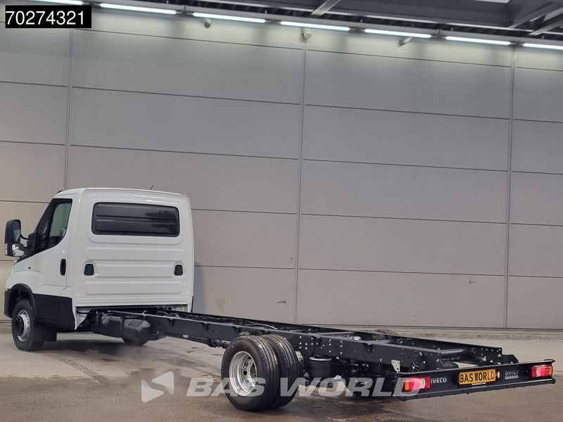 Iveco Daily 72C18 3.0L Automaat 510WB Luchtvering Camera Chassis Cabine Fahrgestell LED ACC Airco - Samochód dostawczy: zdjęcie 2 Iveco Daily 72C18 3.0L Automaat 510WB Luchtvering Camera Chassis Cabine Fahrgestell LED ACC Airco - Samochód dostawczy: zdjęcie 2