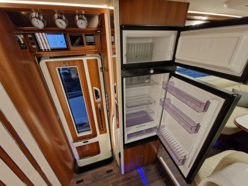 Nowy Kamper integra Carthago Liner For Two I 53: zdjęcie 11 Nowy Kamper integra Carthago Liner For Two I 53: zdjęcie 11