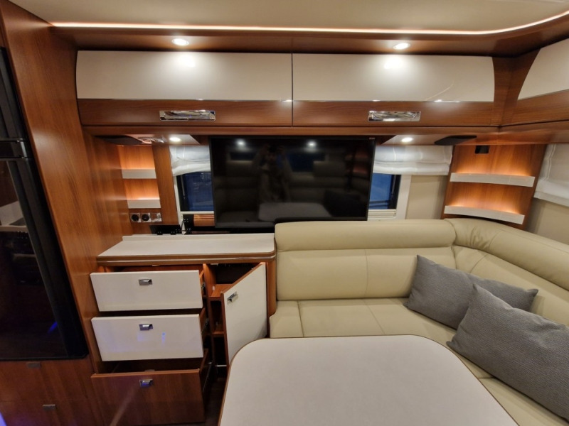 Nowy Kamper integra Carthago Liner For Two I 53: zdjęcie 14 Nowy Kamper integra Carthago Liner For Two I 53: zdjęcie 14