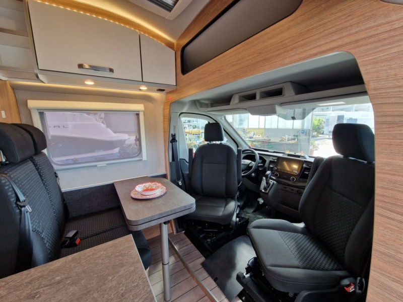 Weinsberg CaraBus Ford 600 MQ - Kampervan: zdjęcie 4 Weinsberg CaraBus Ford 600 MQ - Kampervan: zdjęcie 4