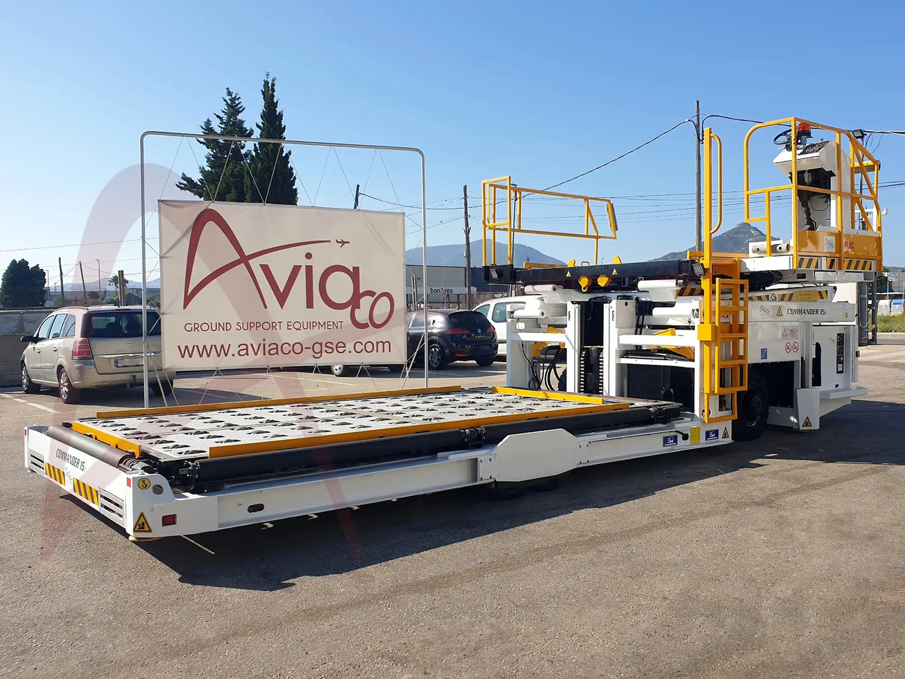 FMC COMMANDER 15iS - Ładowarka kontenerów/ Palet: zdjęcie 2 FMC COMMANDER 15iS - Ładowarka kontenerów/ Palet: zdjęcie 2