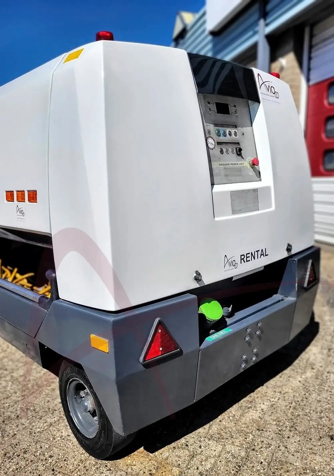 HITZINGER 100MDE18 - Lotniskowy zasilacz elektroenergetyczny: zdjęcie 3 HITZINGER 100MDE18 - Lotniskowy zasilacz elektroenergetyczny: zdjęcie 3