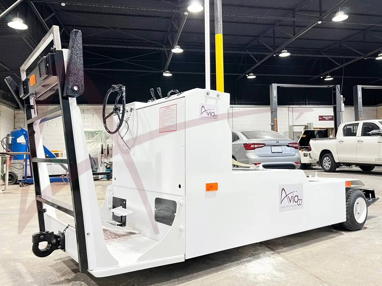 LEKTRO AP8600 - Ciągnik samolotowy: zdjęcie 1 LEKTRO AP8600 - Ciągnik samolotowy: zdjęcie 1