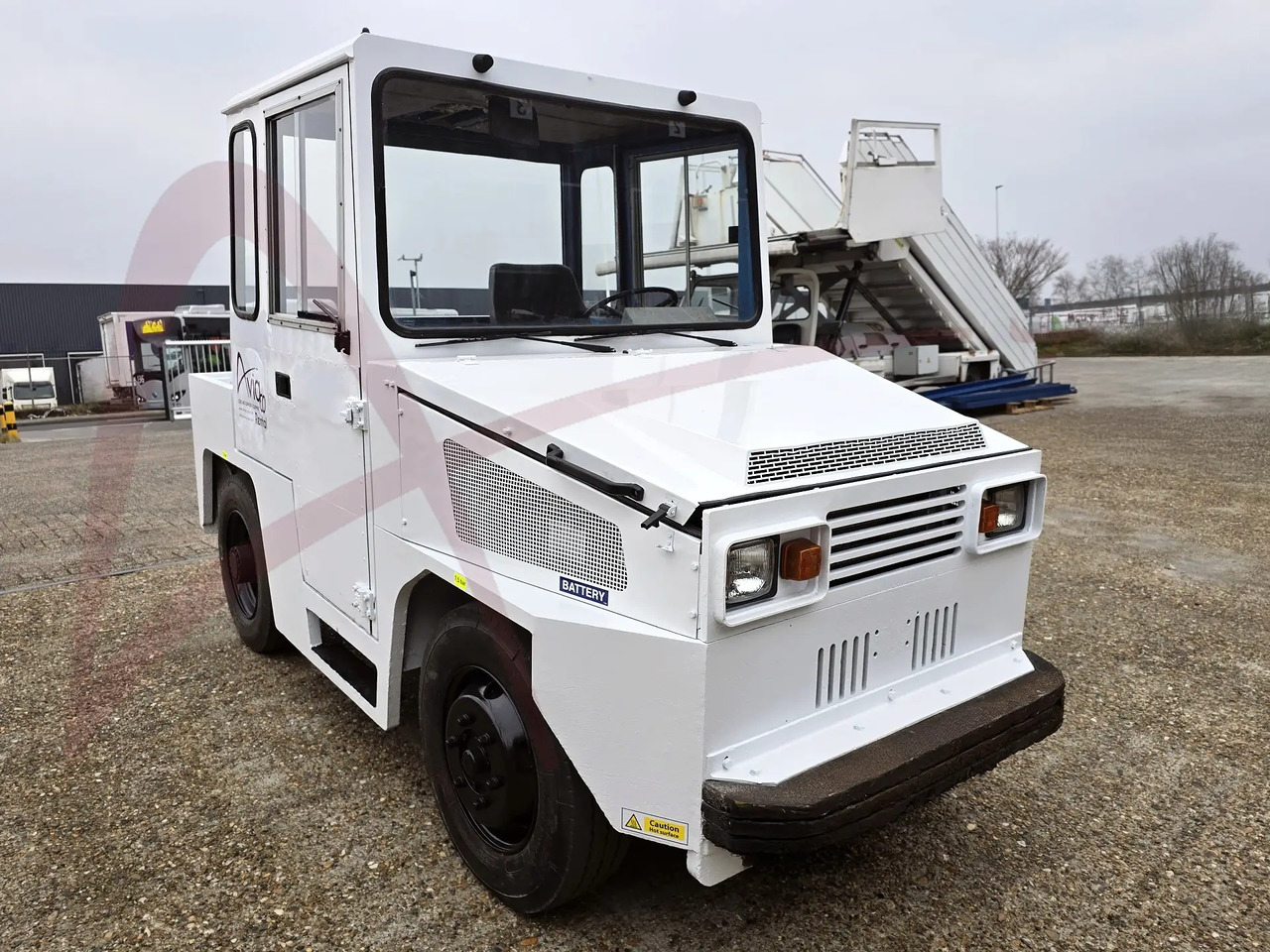 ROFAN ZD80 - Ciągnik bagażowy: zdjęcie 1 ROFAN ZD80 - Ciągnik bagażowy: zdjęcie 1