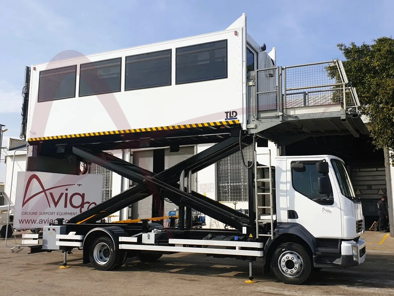 TLD CHTP GM-5.9 - Ambulift: zdjęcie 5 TLD CHTP GM-5.9 - Ambulift: zdjęcie 5