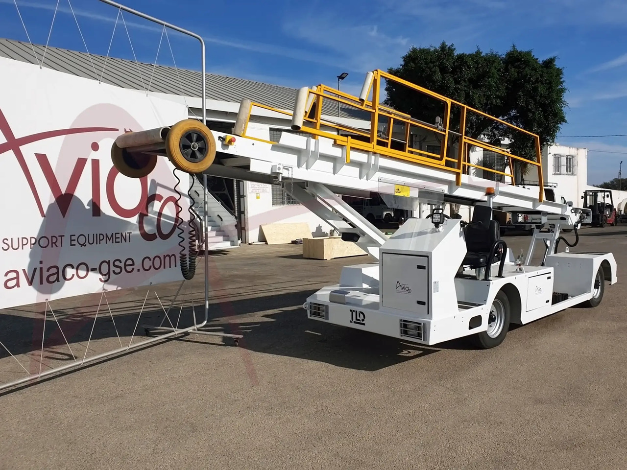 TLD NBL-D - Taśmociąg bagażowy: zdjęcie 1 TLD NBL-D - Taśmociąg bagażowy: zdjęcie 1