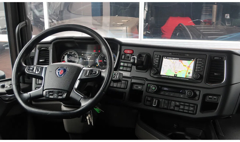 Scania R500 NGS 6x2/4 NB RETARDER/ FULL AIR/ SLIDE DISH/ DIFF-LOCK/ ACC - Ciągnik siodłowy: zdjęcie 2 Scania R500 NGS 6x2/4 NB RETARDER/ FULL AIR/ SLIDE DISH/ DIFF-LOCK/ ACC - Ciągnik siodłowy: zdjęcie 2