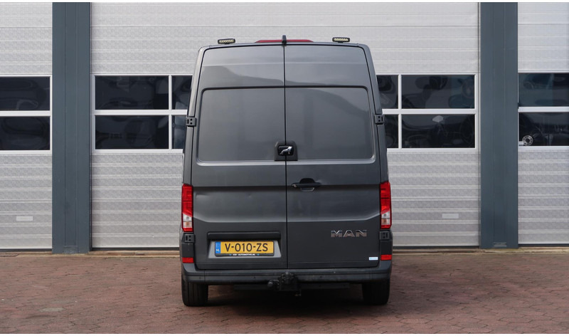 Furgon MAN TGE 35 2.0 L3H3 AUT/ CAMERA/ LED/ ACC/ CLIMA/ TREKHAAK: zdjęcie 17 Furgon MAN TGE 35 2.0 L3H3 AUT/ CAMERA/ LED/ ACC/ CLIMA/ TREKHAAK: zdjęcie 17