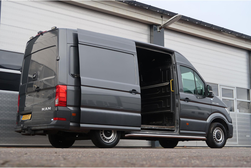 MAN TGE 35 2.0 L3H3 AUT/ CAMERA/ LED/ ACC/ CLIMA/ TREKHAAK - Furgon: zdjęcie 4 MAN TGE 35 2.0 L3H3 AUT/ CAMERA/ LED/ ACC/ CLIMA/ TREKHAAK - Furgon: zdjęcie 4