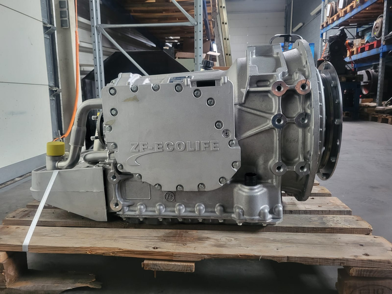 ZF 6 AP 1200B - Skrzynia biegów do Autobusów: zdjęcie 3 ZF 6 AP 1200B - Skrzynia biegów do Autobusów: zdjęcie 3