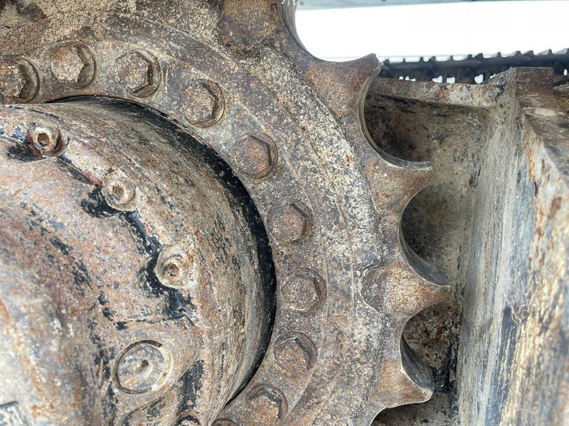 Koparka gąsienicowa JCB JS 210 LC 2017: zdjęcie 17 Koparka gąsienicowa JCB JS 210 LC 2017: zdjęcie 17