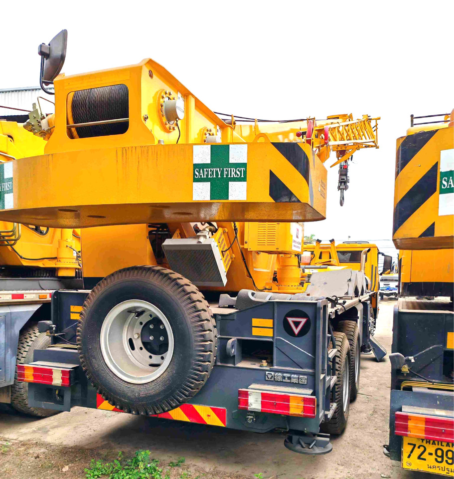 XCMG 2019 hydraulic telescopic arm 60ton truck crane XCT60_Y price - Dźwig samojezdny: zdjęcie 2 XCMG 2019 hydraulic telescopic arm 60ton truck crane XCT60_Y price - Dźwig samojezdny: zdjęcie 2