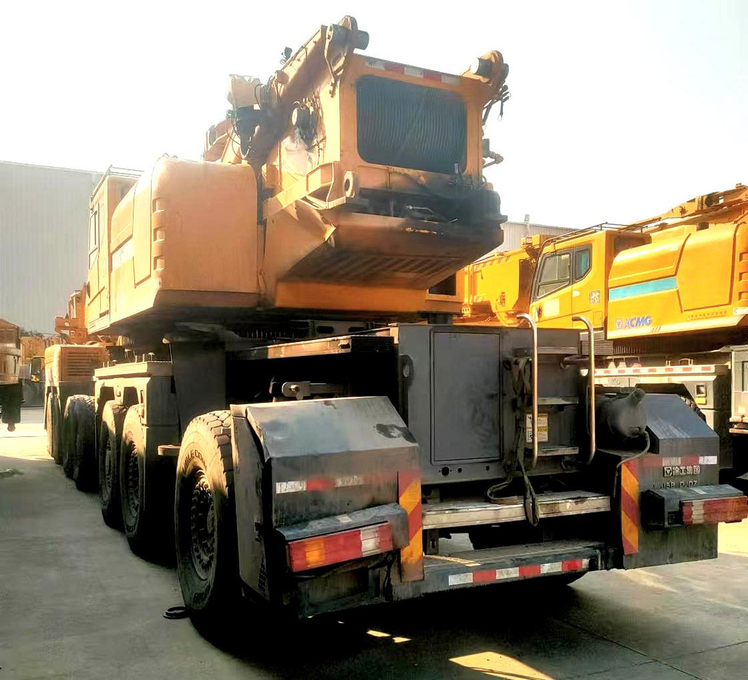 XCMG 2021 used 500ton QAY500 telescopic arm all terrain crane truck price - Żuraw szosowo-terenowy: zdjęcie 2 XCMG 2021 used 500ton QAY500 telescopic arm all terrain crane truck price - Żuraw szosowo-terenowy: zdjęcie 2