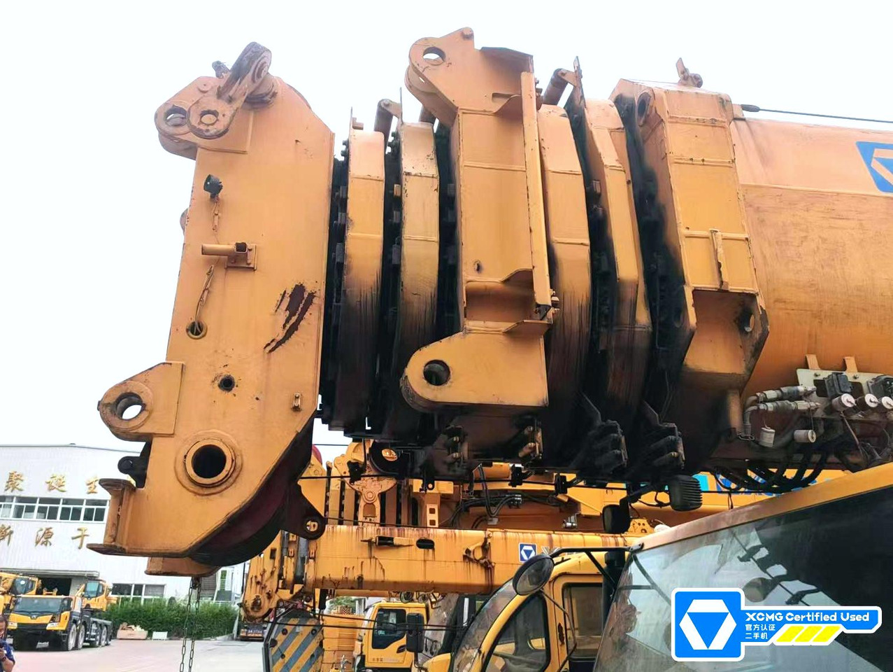 XCMG 2021 used 500ton QAY500 telescopic arm all terrain crane truck price - Żuraw szosowo-terenowy: zdjęcie 3 XCMG 2021 used 500ton QAY500 telescopic arm all terrain crane truck price - Żuraw szosowo-terenowy: zdjęcie 3