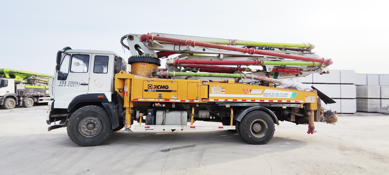 XCMG Official Used Concrete Pump Truck HB37V 37 Meters Cement Pump Machine Price For Sale - Pompa do betonu: zdjęcie 4 XCMG Official Used Concrete Pump Truck HB37V 37 Meters Cement Pump Machine Price For Sale - Pompa do betonu: zdjęcie 4