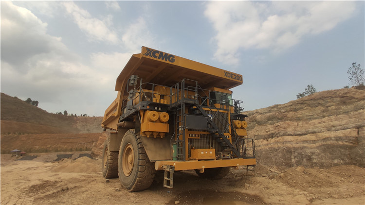 XCMG Official Xde200 Used Heavy Haul Truck Used Mining Dump Truck for Sale - Wozidło sztywnoramowe: zdjęcie 2 XCMG Official Xde200 Used Heavy Haul Truck Used Mining Dump Truck for Sale - Wozidło sztywnoramowe: zdjęcie 2