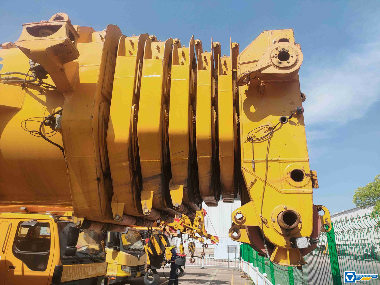 XCMG QAY650A used 650 ton diesel all terrain crane with good condition - Żuraw szosowo-terenowy: zdjęcie 3 XCMG QAY650A used 650 ton diesel all terrain crane with good condition - Żuraw szosowo-terenowy: zdjęcie 3