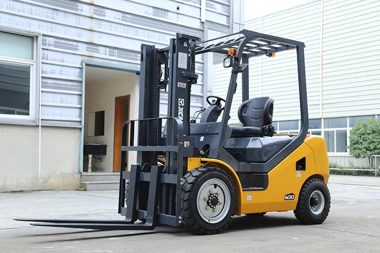 XCMG XCB30 3 ton hydraulic Fork Lift Truck Forklift With Attachments - Wózek terenowy: zdjęcie 3 XCMG XCB30 3 ton hydraulic Fork Lift Truck Forklift With Attachments - Wózek terenowy: zdjęcie 3