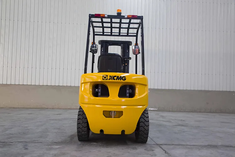 XCMG XCB30 3 ton hydraulic Fork Lift Truck Forklift With Attachments - Wózek terenowy: zdjęcie 5 XCMG XCB30 3 ton hydraulic Fork Lift Truck Forklift With Attachments - Wózek terenowy: zdjęcie 5