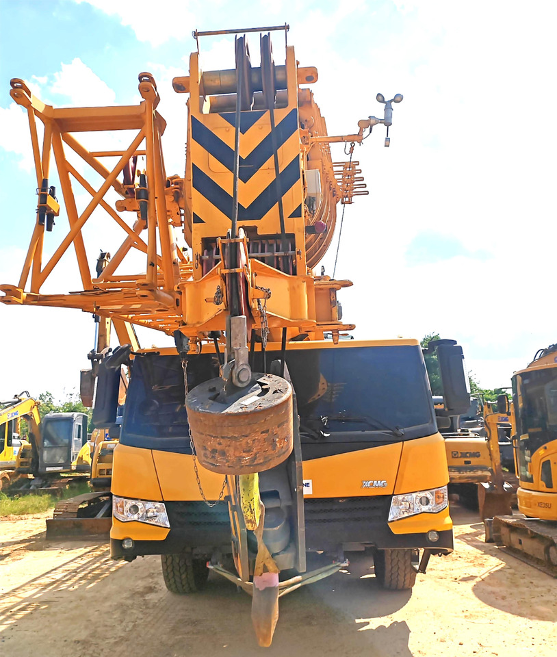 XCMG XCT100_M 100ton 2021 used mobile truck crane for sale - Dźwig samojezdny: zdjęcie 3 XCMG XCT100_M 100ton 2021 used mobile truck crane for sale - Dźwig samojezdny: zdjęcie 3