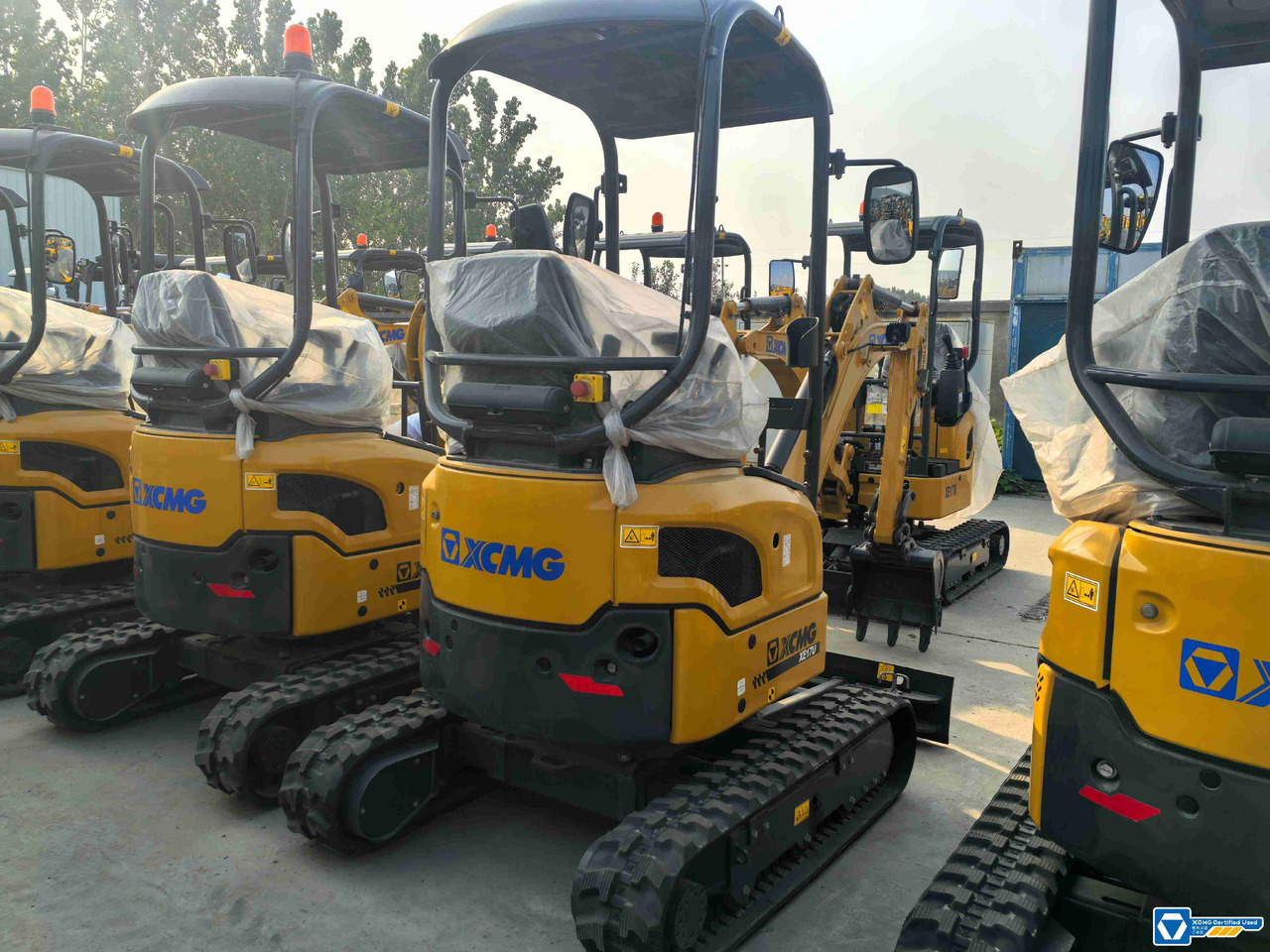 XCMG XE17U second hand hydraulic excavator mini for sale - Koparka gąsienicowa: zdjęcie 4 XCMG XE17U second hand hydraulic excavator mini for sale - Koparka gąsienicowa: zdjęcie 4