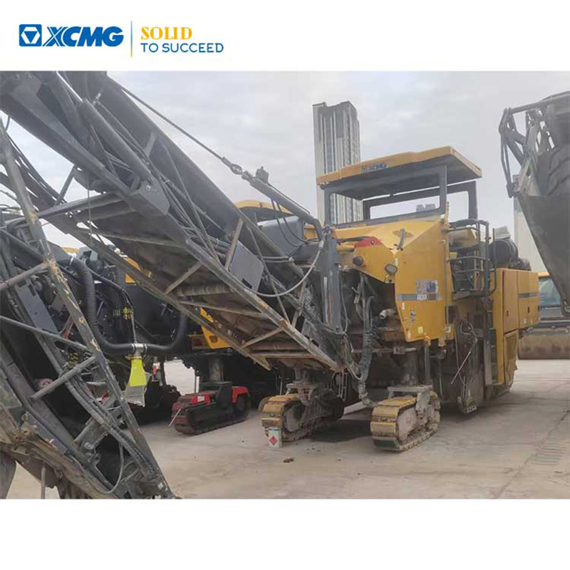 XCMG certified used cold milling planer machine XM200KⅡfor sale - Frezarka do asfaltu: zdjęcie 1 XCMG certified used cold milling planer machine XM200KⅡfor sale - Frezarka do asfaltu: zdjęcie 1