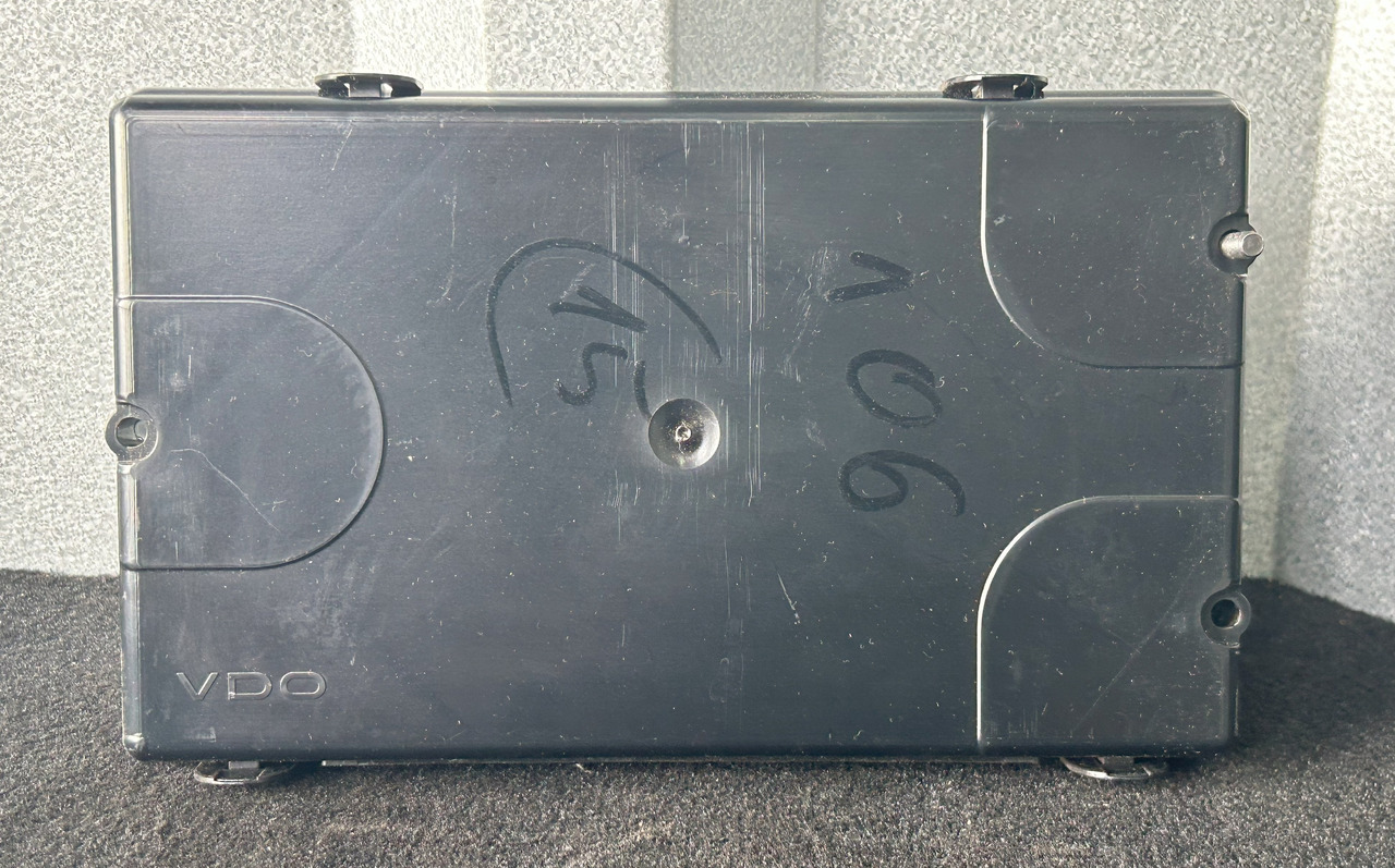 DAF XF 106 480 VIC3-500 2139671 VERSION 1.0 - ECU do Samochodów ciężarowych: zdjęcie 1 DAF XF 106 480 VIC3-500 2139671 VERSION 1.0 - ECU do Samochodów ciężarowych: zdjęcie 1