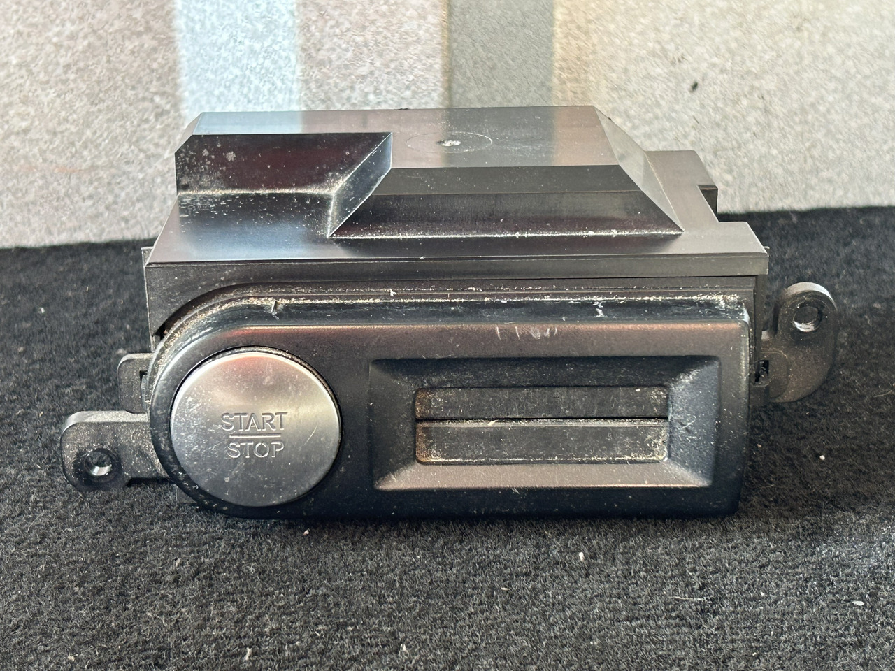 MERCEDES-BENZ ACTROS MP4 START/STOP IGNITION SWITCH - Deska rozdzielcza do Samochodów ciężarowych: zdjęcie 1 MERCEDES-BENZ ACTROS MP4 START/STOP IGNITION SWITCH - Deska rozdzielcza do Samochodów ciężarowych: zdjęcie 1