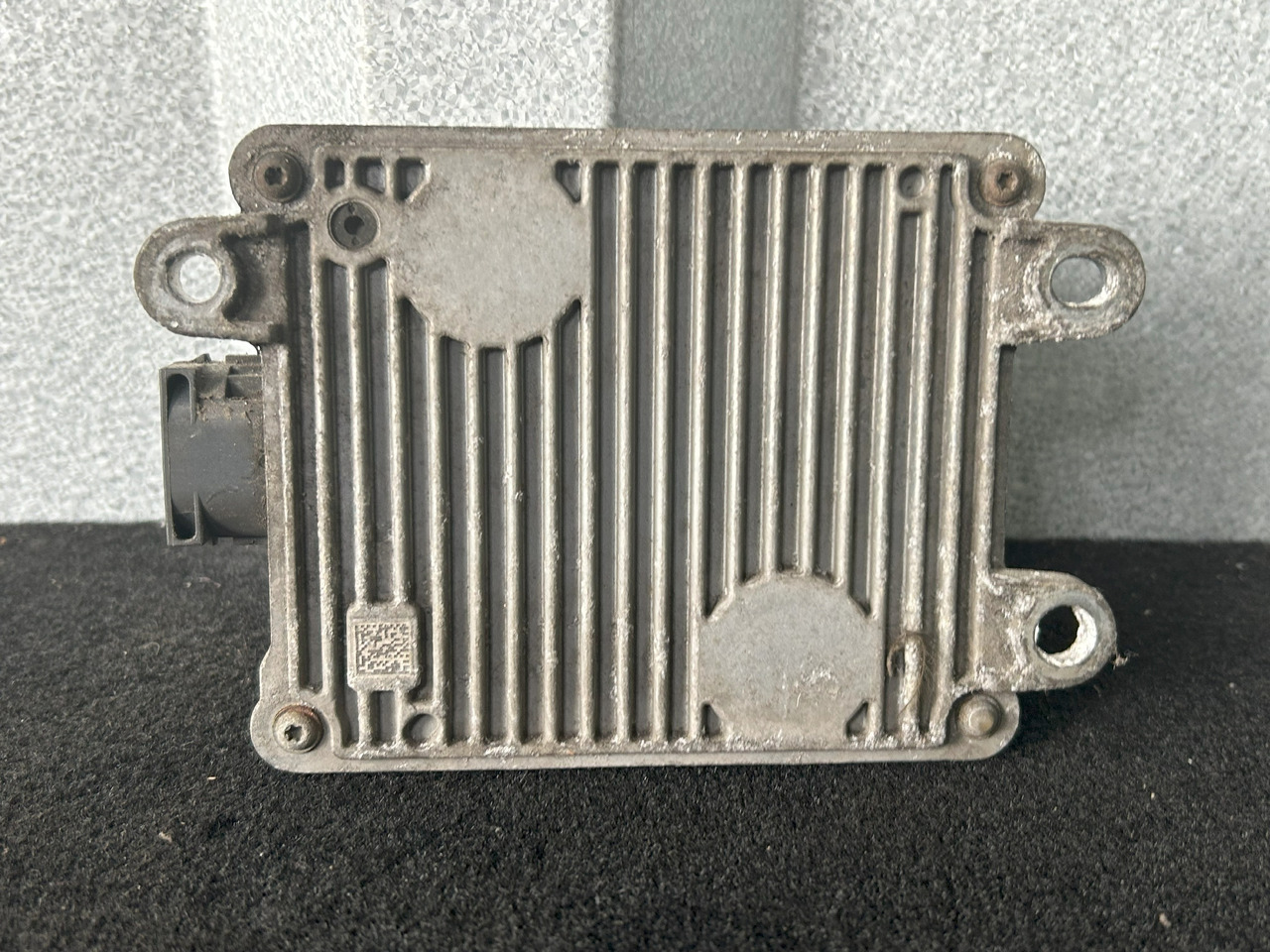 MERCEDES-BENZ RADAR DISTRONIC ACTROS MP4 - ECU: zdjęcie 2 MERCEDES-BENZ RADAR DISTRONIC ACTROS MP4 - ECU: zdjęcie 2