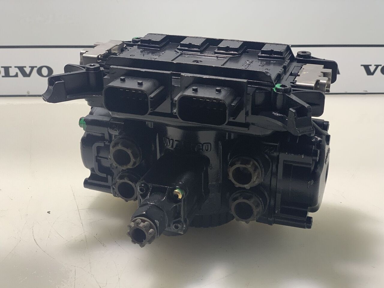 Mercedes-Benz ACTROS 4801050060 Mercedes-Benz ACTROS truck - Zawór hamulcowy do Samochodów ciężarowych: zdjęcie 5 Mercedes-Benz ACTROS 4801050060 Mercedes-Benz ACTROS truck - Zawór hamulcowy do Samochodów ciężarowych: zdjęcie 5