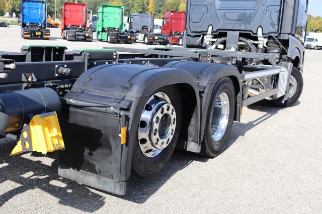 Mercedes-Benz Actros 2553 L - Ciężarówka kontenerowiec/ System wymienny: zdjęcie 5 Mercedes-Benz Actros 2553 L - Ciężarówka kontenerowiec/ System wymienny: zdjęcie 5