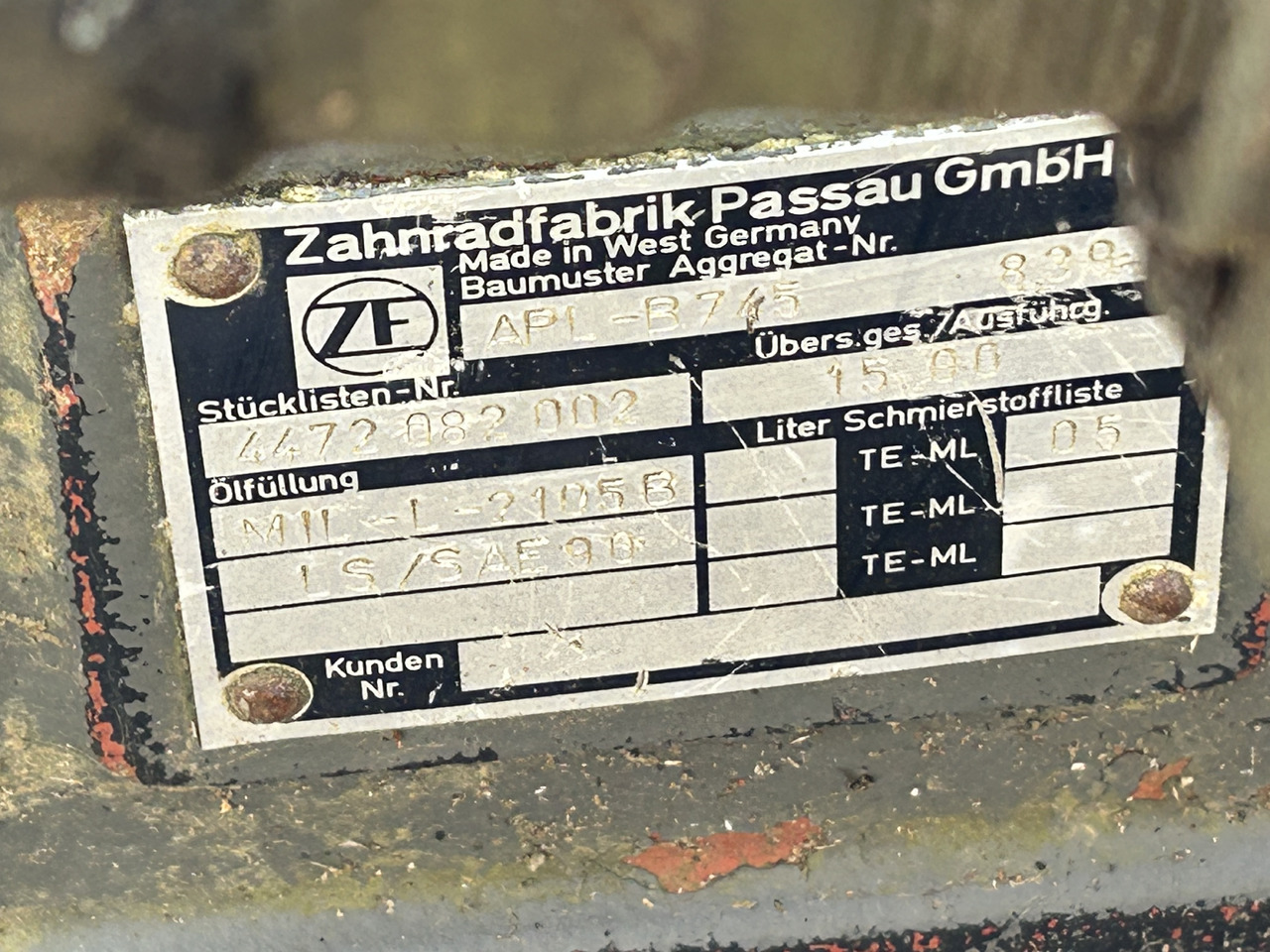 ZF APL-B745 - Przedni most do Koparek: zdjęcie 3 ZF APL-B745 - Przedni most do Koparek: zdjęcie 3