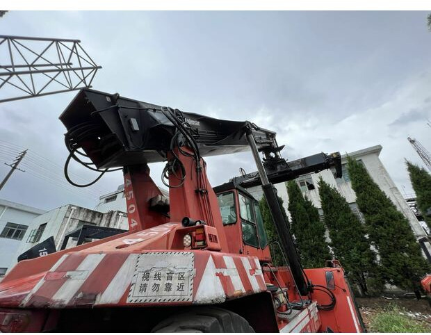 2008 KALMAR DRD420-60S5K - Reach stacker: zdjęcie 5 2008 KALMAR DRD420-60S5K - Reach stacker: zdjęcie 5