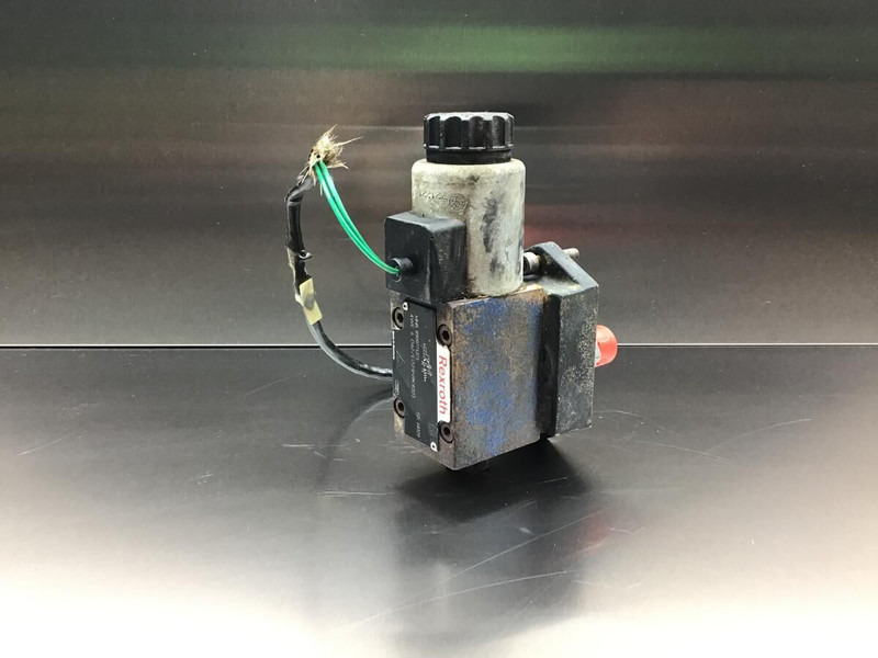 Liebherr A934B Li / R902 Li - Hydraulika: zdjęcie 1 Liebherr A934B Li / R902 Li - Hydraulika: zdjęcie 1