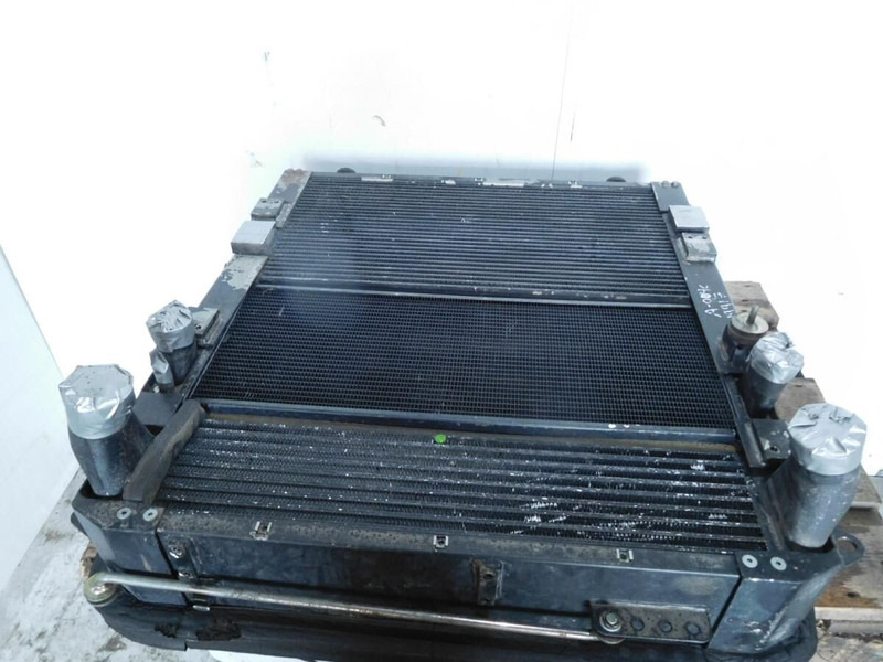 Liebherr Combined Radiator - Chłodnica: zdjęcie 2 Liebherr Combined Radiator - Chłodnica: zdjęcie 2