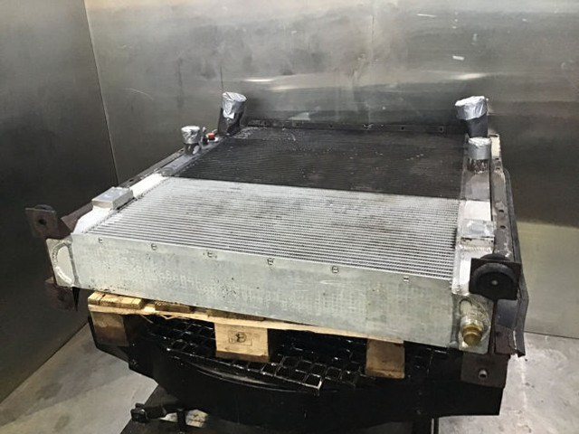 Chłodnica Liebherr Combined Radiator: zdjęcie 1